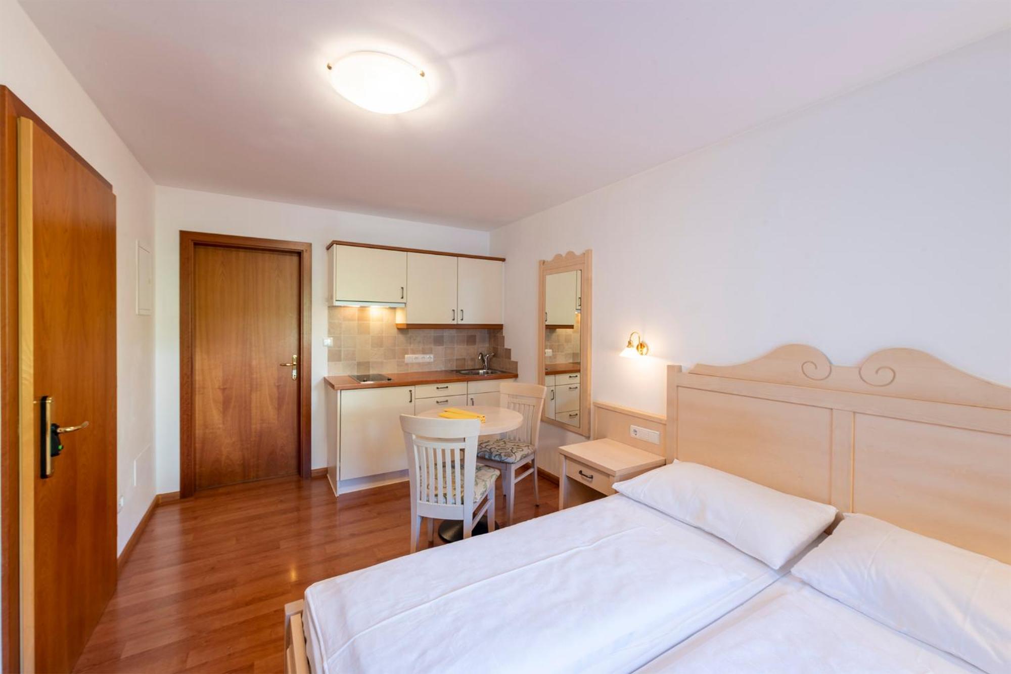 Appartement Tschivon Schenna Exterior photo